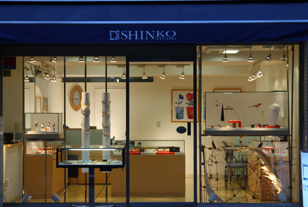 shinko studio Tokyo shop