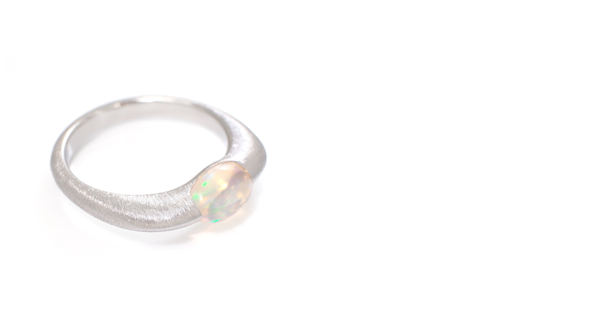 Pt950 Mexico Opal Ring Bespoke