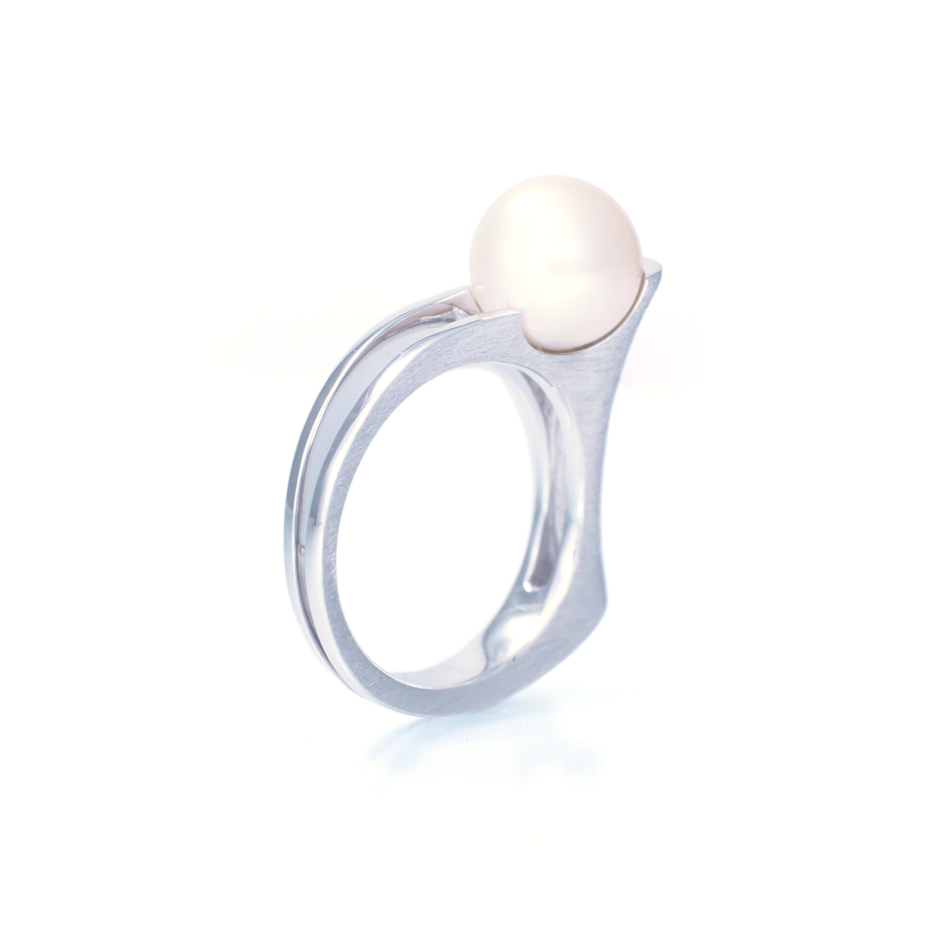 Pt950 Pearl Ring - Bespoke