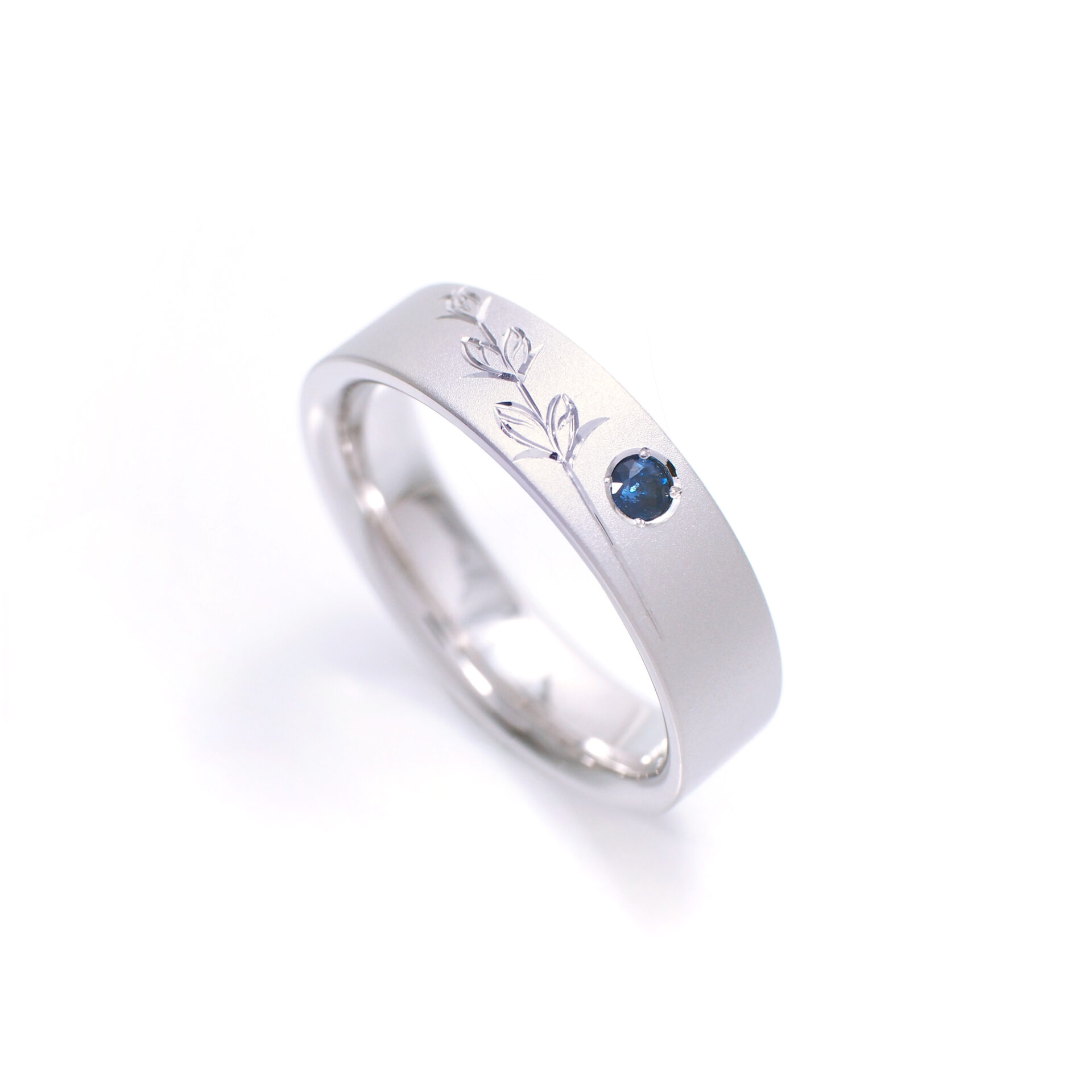 Sterling Silver Sapphire Ring With Japanese Engraving