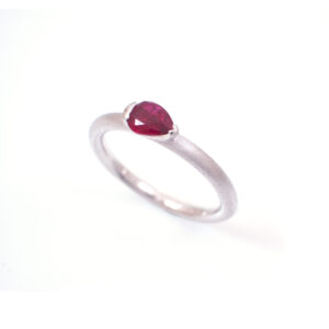 Pt950 Ruby Ring Bespoke