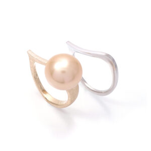 18K South Sea Pearl Ring & Pt950 Stacking Ring Set Bespoke