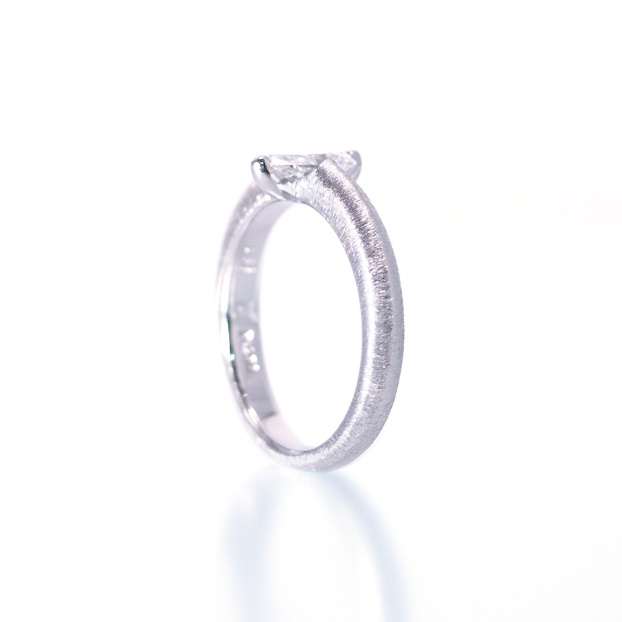 Pt950 ペアシェイプダイヤモンドリング カスタムオーダー